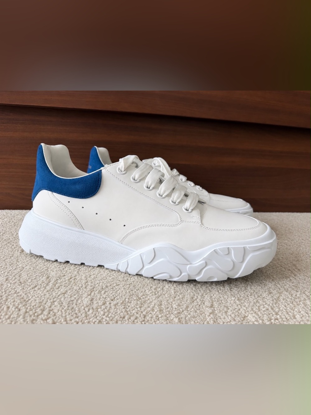 Alexander McQueen
Men's Court Trainer Low Top Sneakers